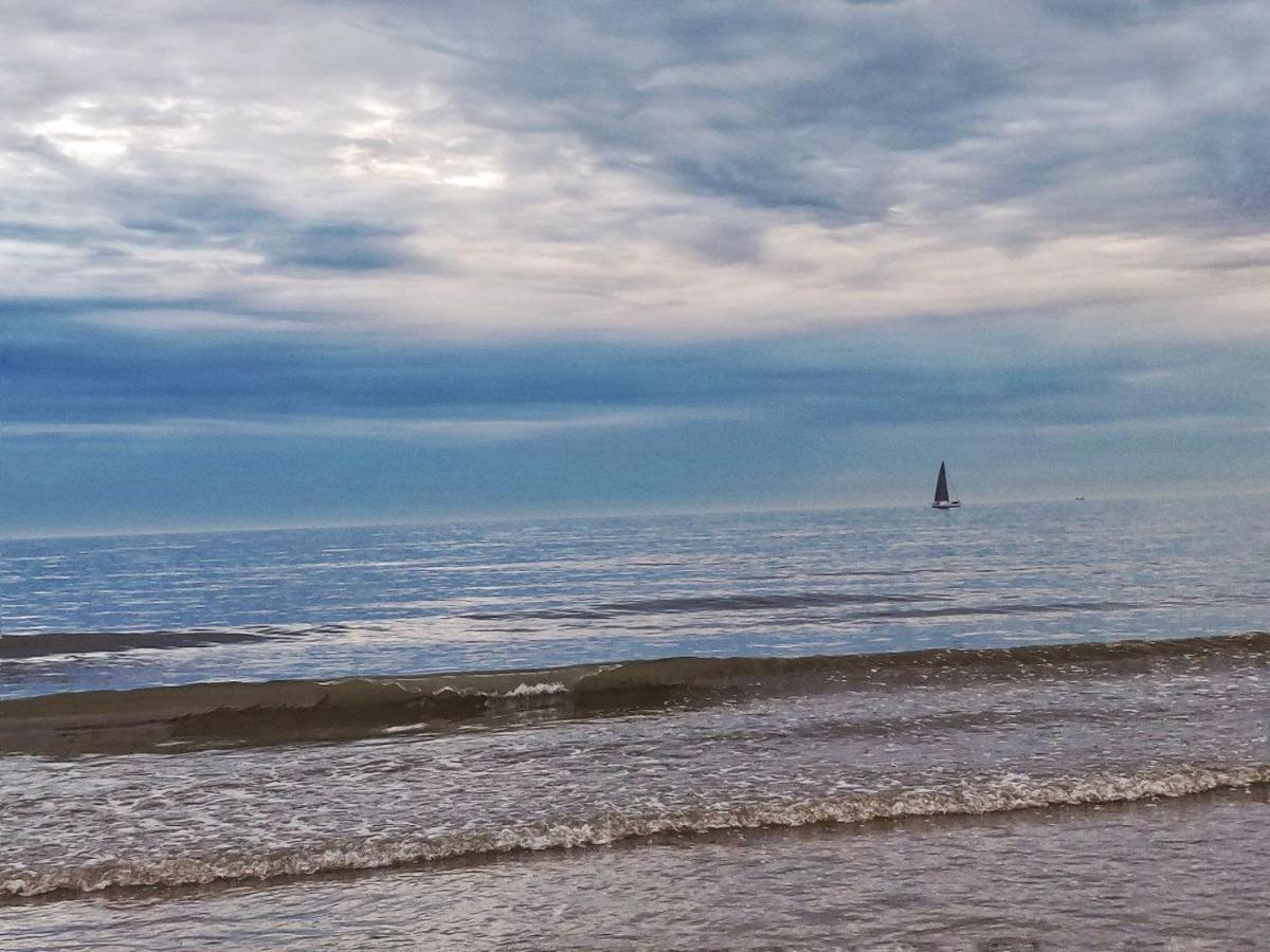 Seaview Eclectic Suite Ostenda Zewnętrze zdjęcie